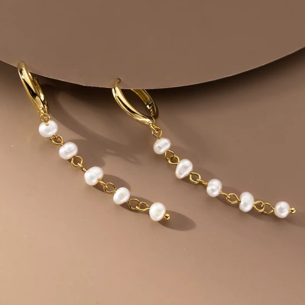 Anthropologie Gold Freshwater Pearl Earrings